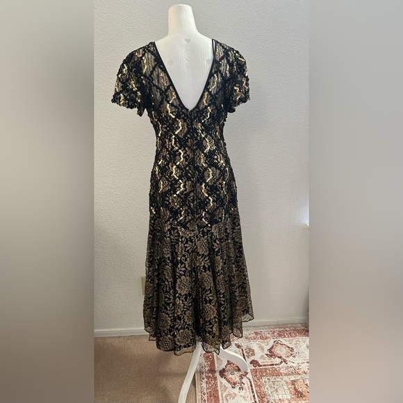VINTAGE HW COLLECTIONS Chic Black and Gold Lace Midi Dress - Picture 6 of 11